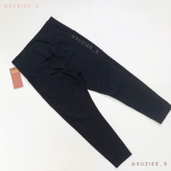 Girlfriend Collective Leggings Pocket High Rise Compressive 7/8 Black Large NWT - Picture 3 of 15